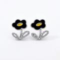 Mod Poppy Stud Earrings